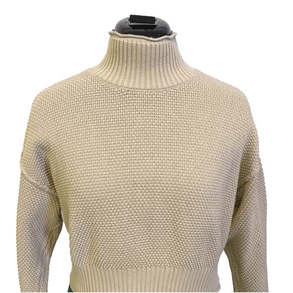 Free People Beach Chunky Cropped Sweater‎ Beige Long Sleeve Mock Neck XS - Picture 2 of 8